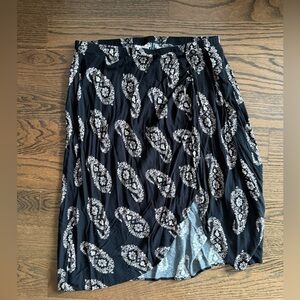 Knox Rose Skirt Size L